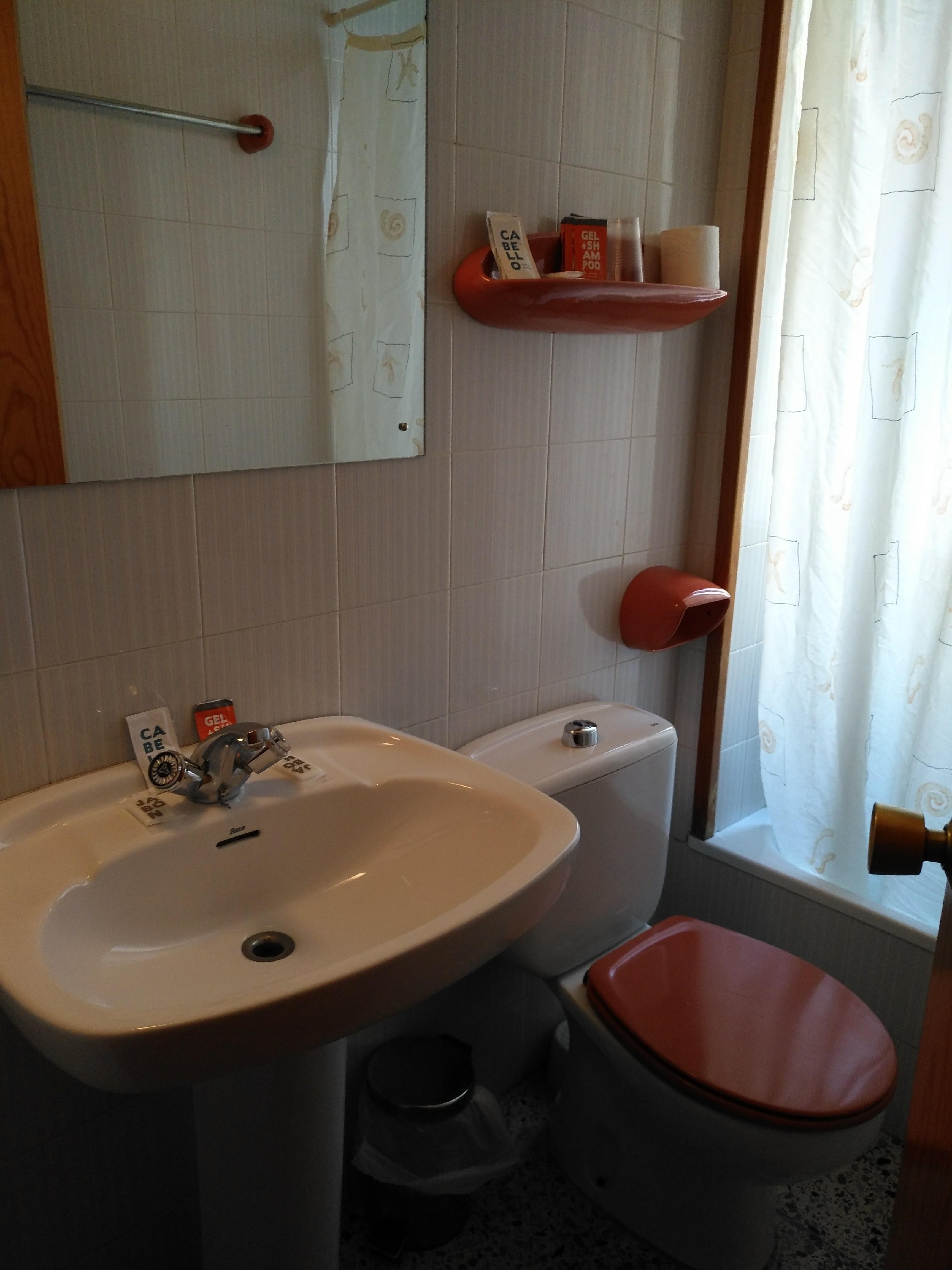 Hostal Porta De Nuria Ribes De Freser Dış mekan fotoğraf