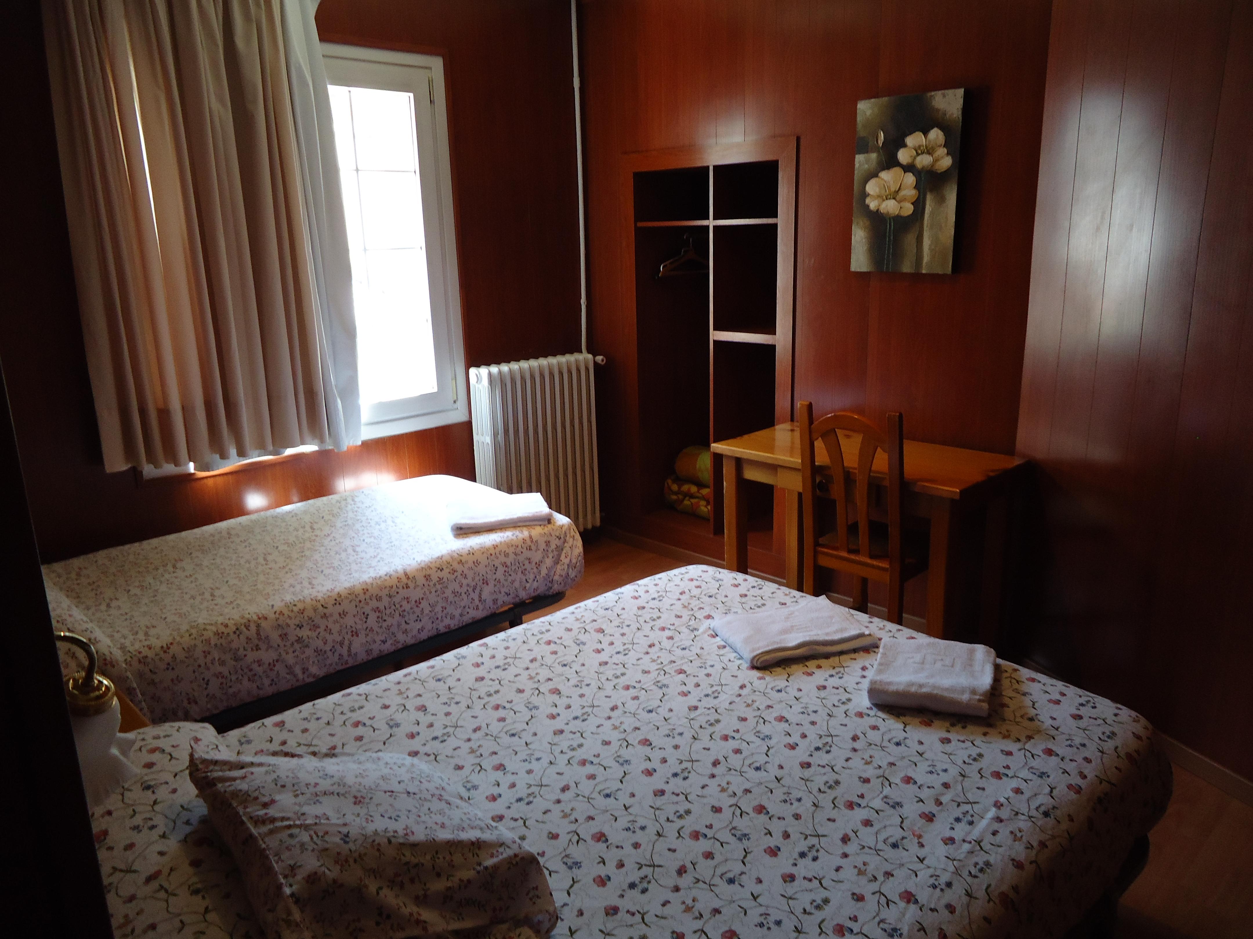 Hostal Porta De Nuria Ribes De Freser Dış mekan fotoğraf