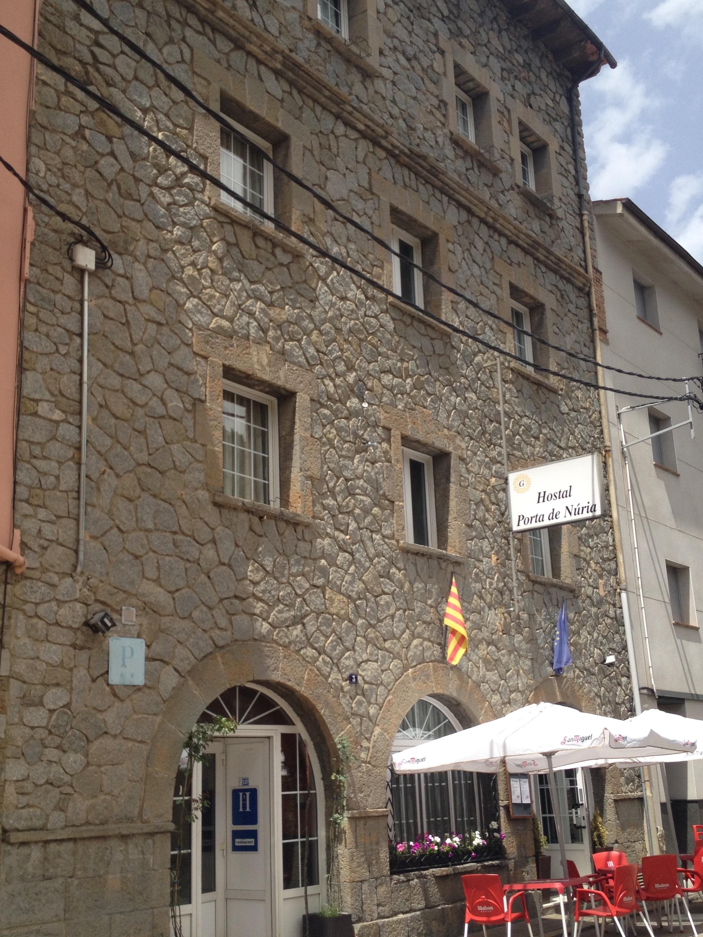 Hostal Porta De Nuria Ribes De Freser Dış mekan fotoğraf