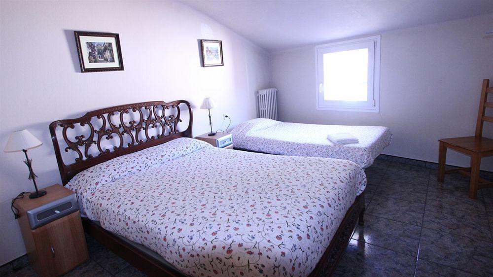 Hostal Porta De Nuria Ribes De Freser Dış mekan fotoğraf